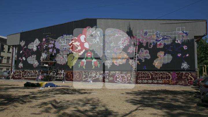 Необычный ковёр скоро появится в центре Кишинёва: фото