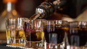 Литры виски вылились на дорогу в результате ДТП в Арканзасе