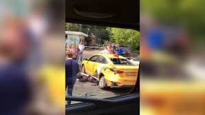 В Москве погиб мотоциклист при столкновении с такси