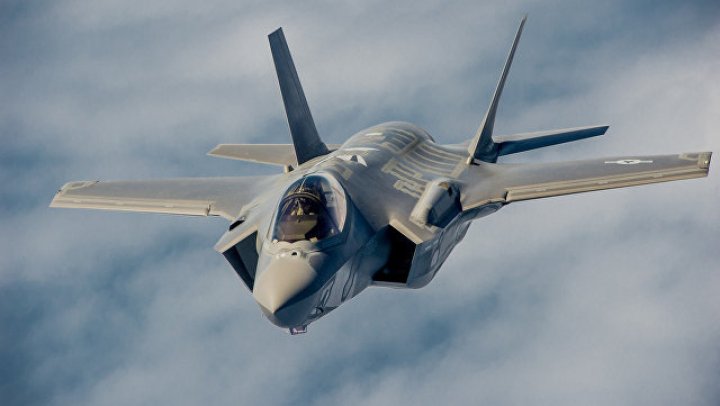 Турция получила два истребителя F-35 от Lockheed Martin