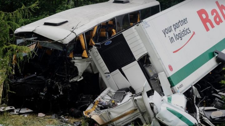 Число пострадавших в ДТП с автобусом в Польше возросло до 48 человек