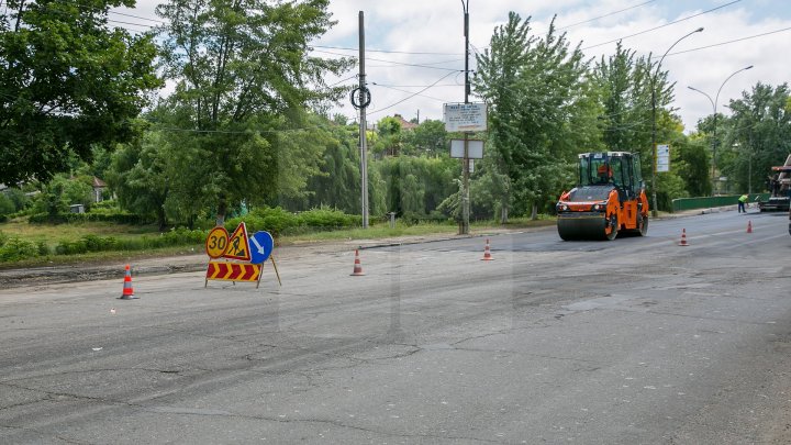 Более 100 километров местных дорог отремонтируют в Унгенском районе к концу лета: фото