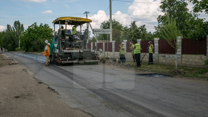 В четырех населенных пунктах Флорештского района отремонтировали дороги: фоторепортаж