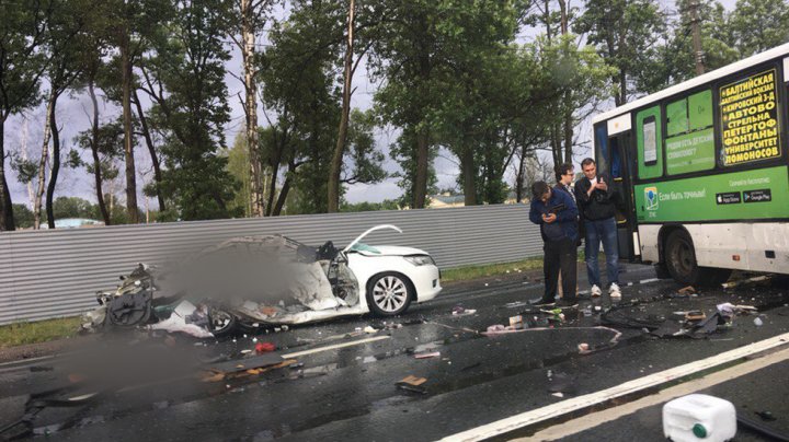 В Петербурге двое детей погибли в ДТП с автобусом