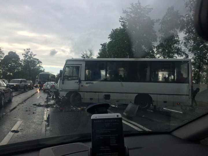 В Петербурге двое детей погибли в ДТП с автобусом