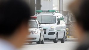 В Южной Корее автомобиль врезался в здание детсада: пострадали 19 детей 