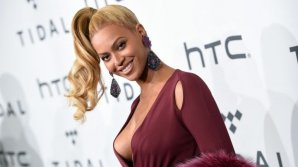 Бейонсе застряла на сцене во время концерта (видео) 