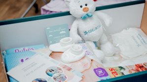 Представители фонда "Эдельвейс" приехали с подарками в роддом города Криуляны