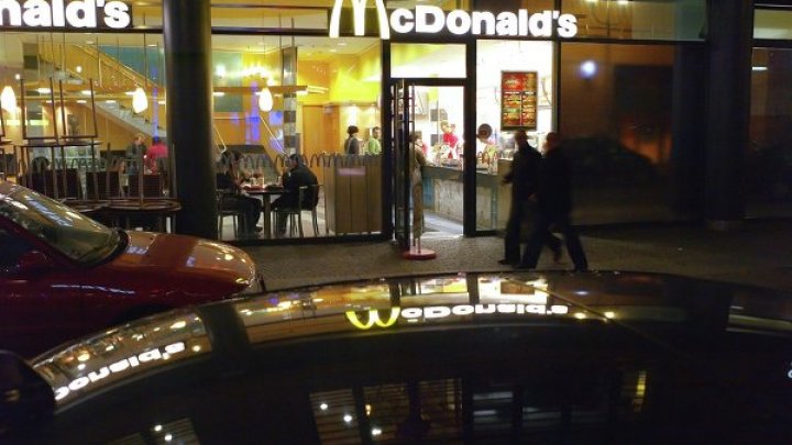 McDonald's прекратил продажи салатов в США из-за массового отравления