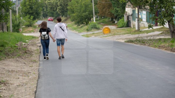 В Бричанском районе идёт ремонт 39 участков дорог: фото