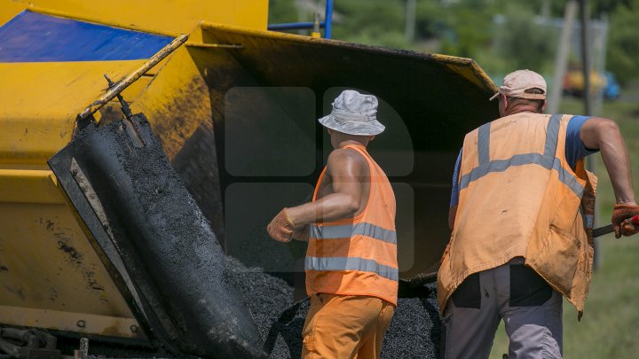 "Хорошие дороги для Молдовы": в Фалештском районе ремонт пройдёт в 33 населенных пунктах