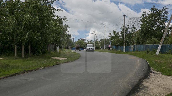 Ремонт дорог в Рышканском районе обойдется в 47 миллионов леев: фоторепортаж