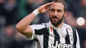 "Ювентус" отдал "Милану" в аренду Гонсало Игуаина