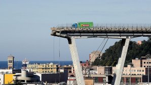 Обслуживающей мост в Генуе компании грозит штраф 150 миллионов евро 