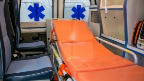 В Кишинёве мужчина сорвался с крыши пятиэтажного дома