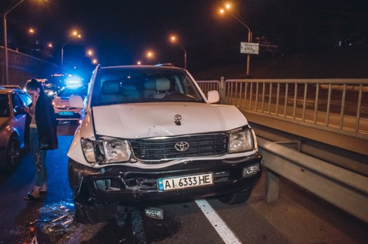 В Киеве столкнулись семь автомобилей