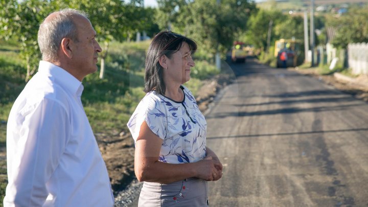 В Мерешенах строят новый участок дороги: фото