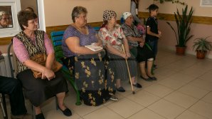 Пожилые жители села Котюжений Марь получили бесплатные консультации врачей