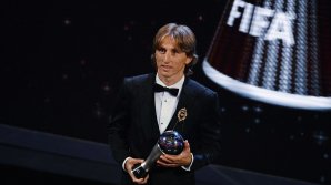 Лука Модрич признан футболистом года по версии ФИФА