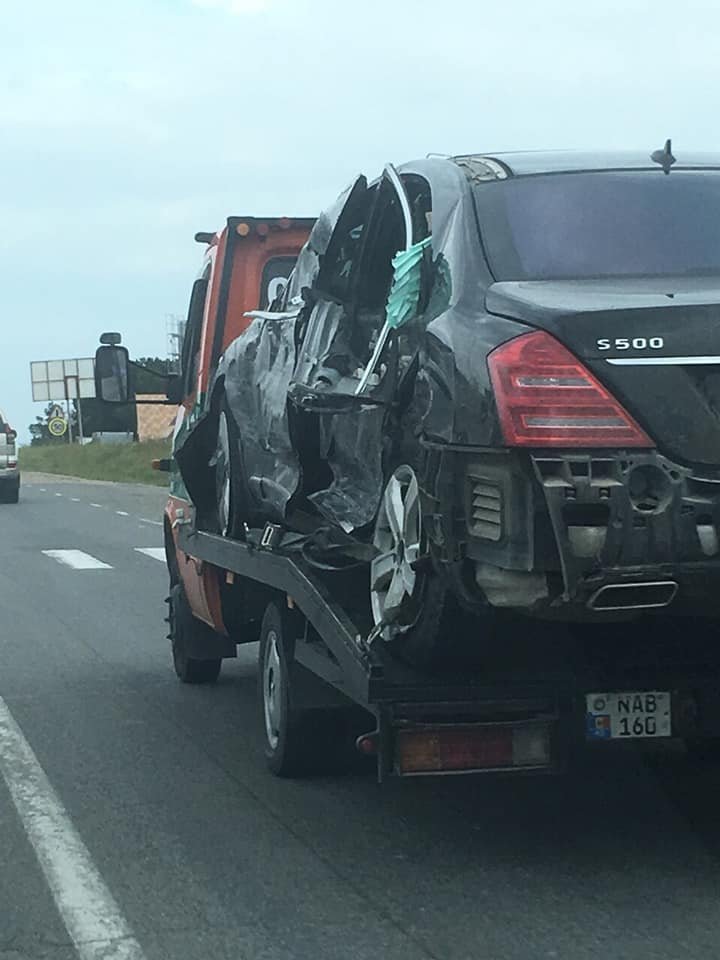 Стало известно, что станет с машинами из кортежа президента, которые попали в аварию