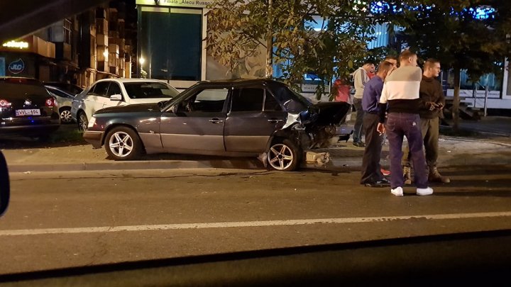 Очередное ДТП с участием такси произошло в Кишинёве: пассажирка госпитализирована