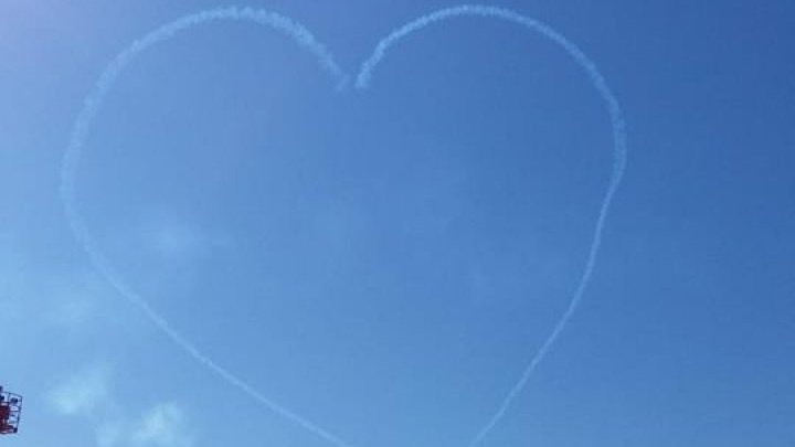 В столичном аэропорту отметили День гражданской авиации: фото