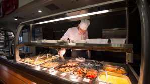 Талоны на питание будут выдавать сотрудникам управлений мэрии и библиотекарям