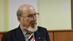 Бывший судья КС о Додоне: Причин для начала процедуры импичмента более чем достаточно