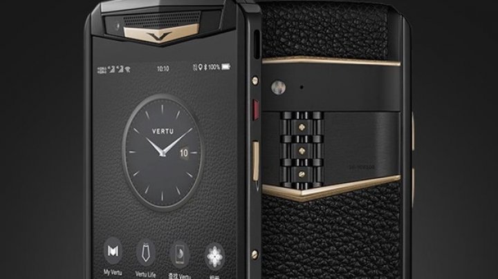 Vertu вернулась на рынок с новым смартфоном