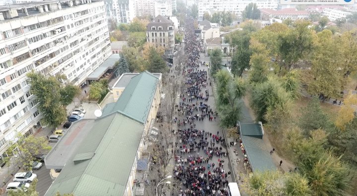 Национальное собрание ДПМ - За Молдову: масштабность события на фото с дрона