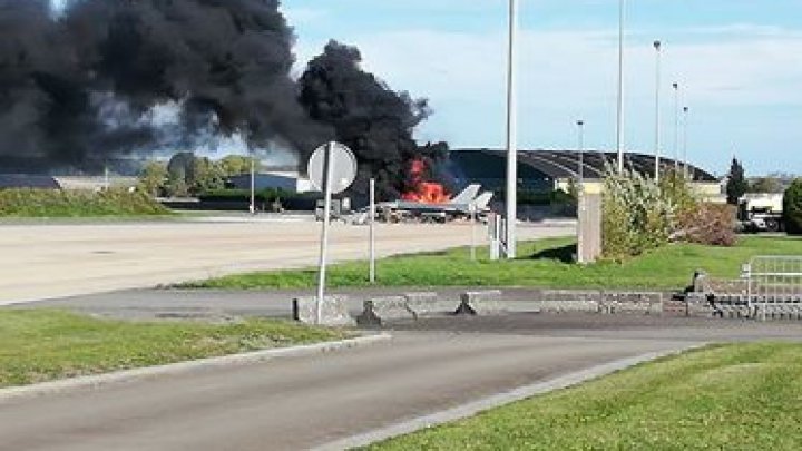 На военной авиабазе в Бельгии произошёл взрыв, есть раненые