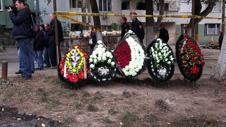 Взрыв на Рышкановке: погибшую женщину с ребёнком провожают в последний путь (видео)