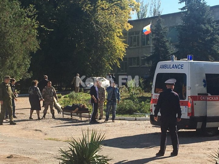 В Керчи десять человек погибли при взрыве газа в техникуме: видео