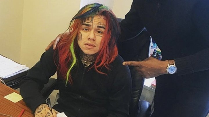 Рэперу 6ix9ine грозит пожизненное заключение