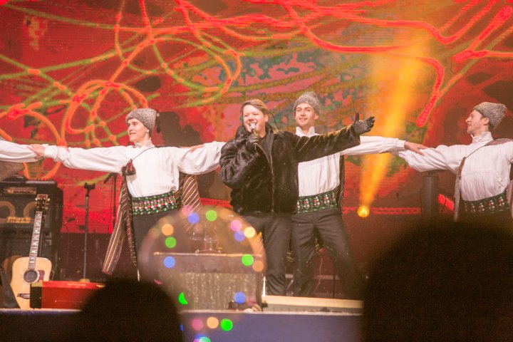 Храмовые праздники в селах Грозешты и Чорешты: Влад Плахотнюк поздравил местных жителей (фото)