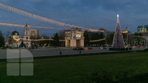 Пока жители Молдовы ждут снега, лыжные трассы и санные спуски пустуют