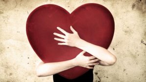 Астролог рассказал, какому знаку Зодиака повезет в любви в 2019 году