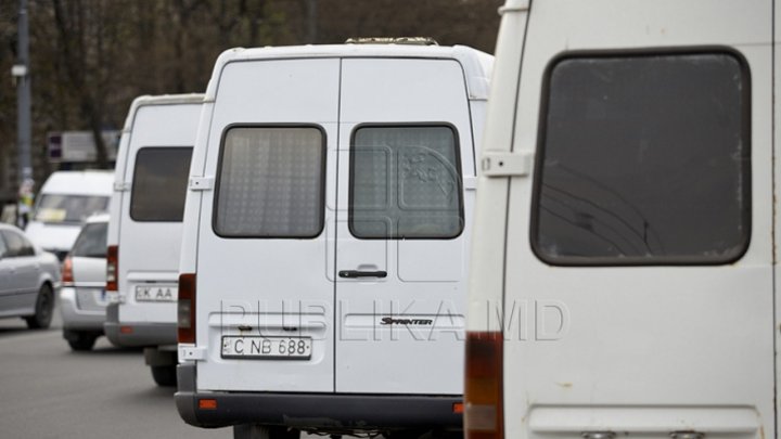 Жестокость без границ: водитель маршрутки высадил ребенка из-за разбитого носа (фото)