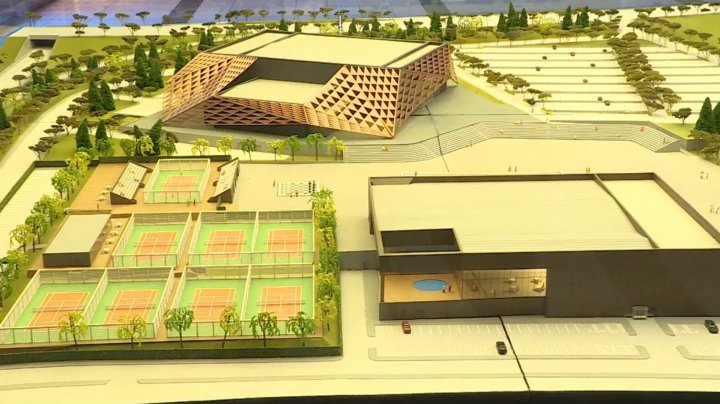 В столичном торговом центре выставили макет "Кишинев-Арена"