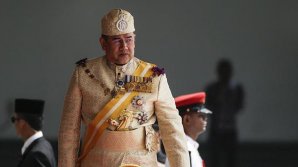 Король Малайзии Мухаммад V отрекся от престола