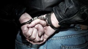 Права в обмен на взятку: бывший боец отряда "Фулджер" и сотрудник ИП Хынчешт могут сесть в тюрьму