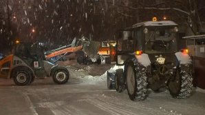 Москву накрыл сильнейший за 70 лет снегопад
