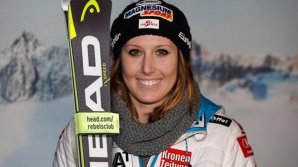 Во время скоростного спуска 26-летняя горнолыжница Корнелия Хюттер получила травму