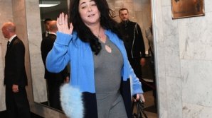 На Лолиту подали в суд за коммунальные долги