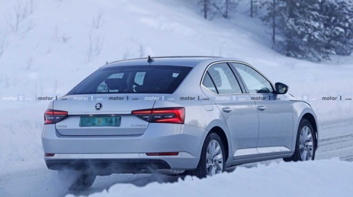 Дизайн новой Škoda Superb раскрыли до дебюта