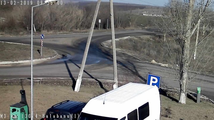 На всей территории страны гололед: водителям необходимо быть предельно внимательными