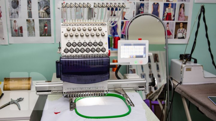 Жительница Тараклии решила открыть ателье по пошиву национальной одежды