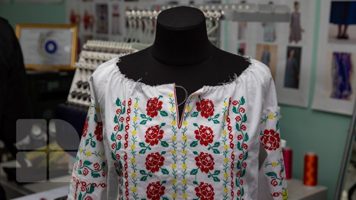 Жительница Тараклии решила открыть ателье по пошиву национальной одежды