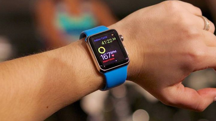 В Apple Watch появилась "Википедия"