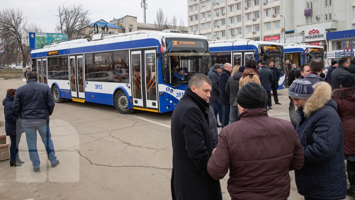 Хорошие новости: три троллейбуса на автономном ходу запустили в Яловены